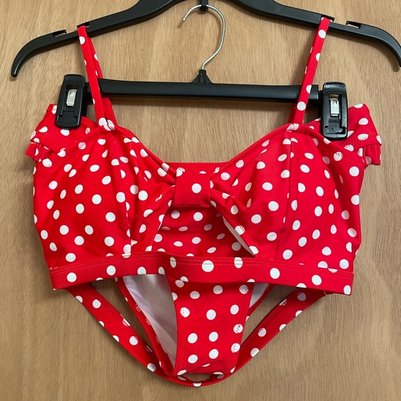 Cupshe red polka dot bikini NWT - Picture 5 of 7